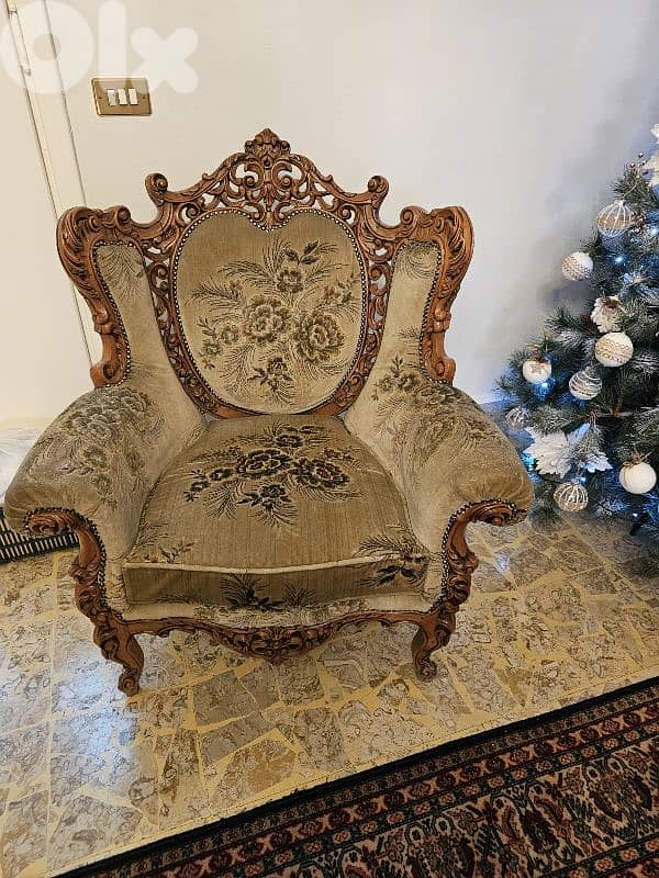 living Room hand made antic 1