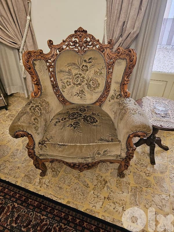 living Room hand made antic 5