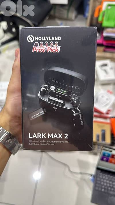 Hollyland Lark Max 2 Wireless Lavalier Microphone System Combo