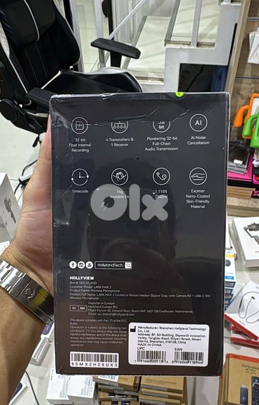 Hollyland Lark Max 2 Wireless Lavalier Microphone System Combo 1