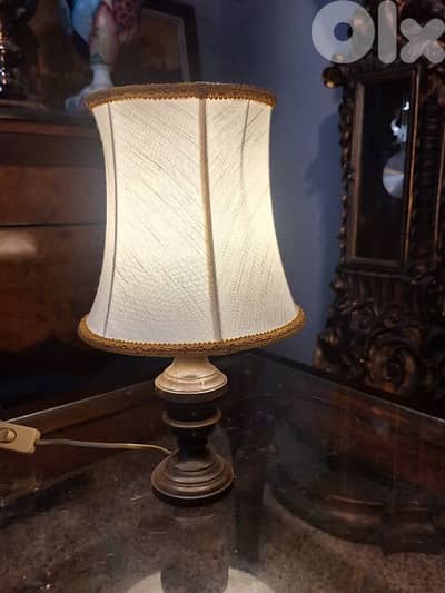bronze table lamp