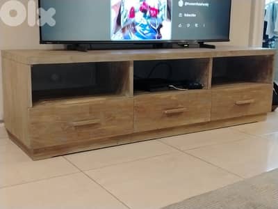 طاولة table tv