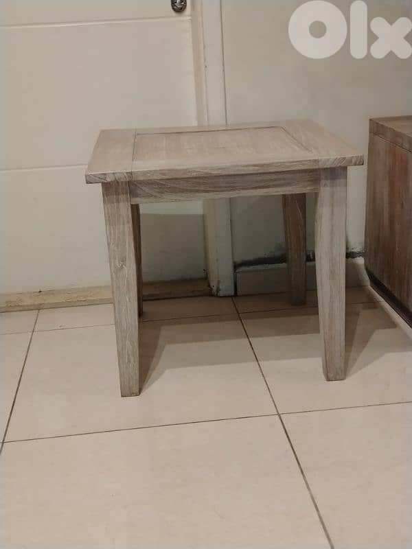 طاولة table tv 1
