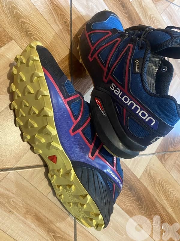 Salomon hiking running shoes comfortable 2