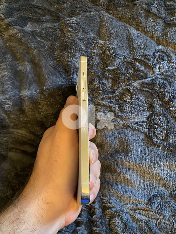 iphone 12 pro max 256 ktir ndif mafi mashekel m8ayra sheshe 4