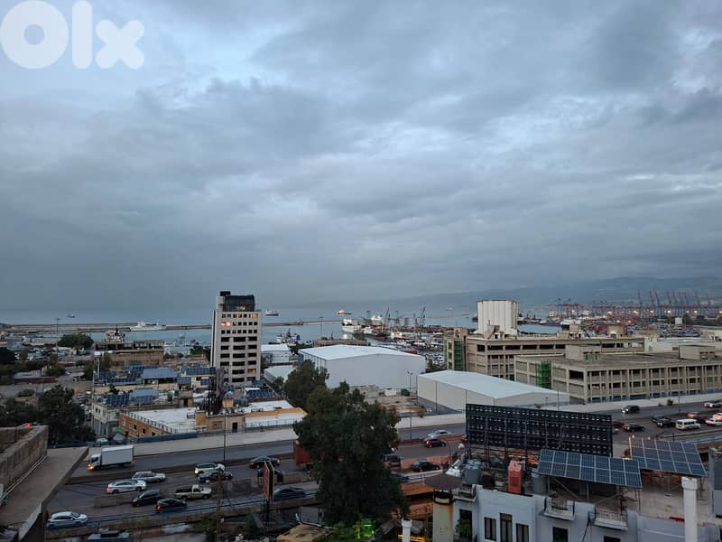 L19924 - 4-Floor Building For Rent in a Select Location in Gemmayzeh 2