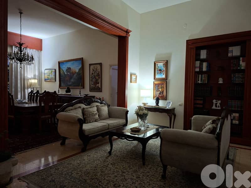 L19924 - 4-Floor Building For Rent in a Select Location in Gemmayzeh 4