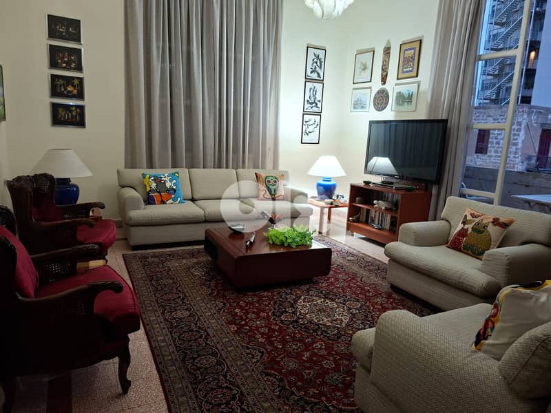 L19924 - 4-Floor Building For Rent in a Select Location in Gemmayzeh 6