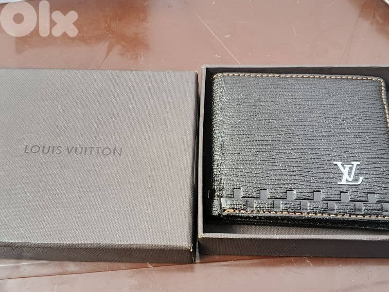 Louis Vuitton 1