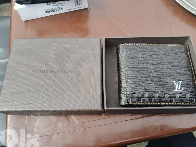 Louis Vuitton 2