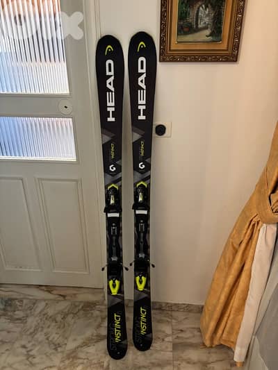 HEAD Strong instincts skis new with head PR11 binding 163cm