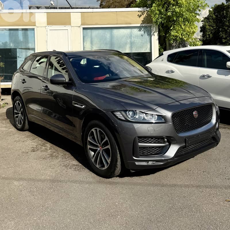 Certified Pre-Owned Jaguar F-Pace P250 R-Sport 2019 0