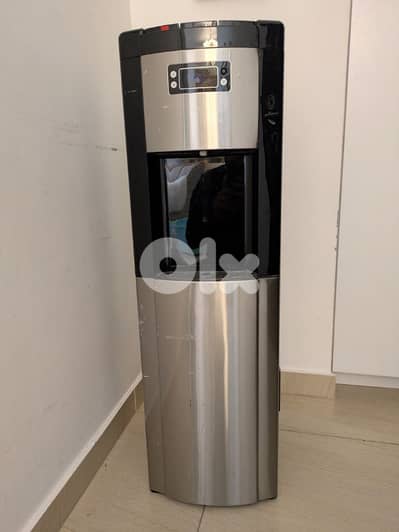 Aqualux Water-dispenser bottom load - Black Color