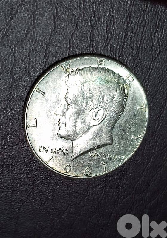 16 Kennedy half dollar coins 0