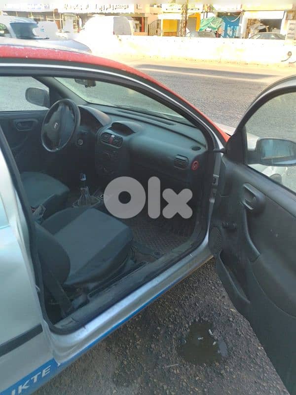 Opel Corsa 2009 0