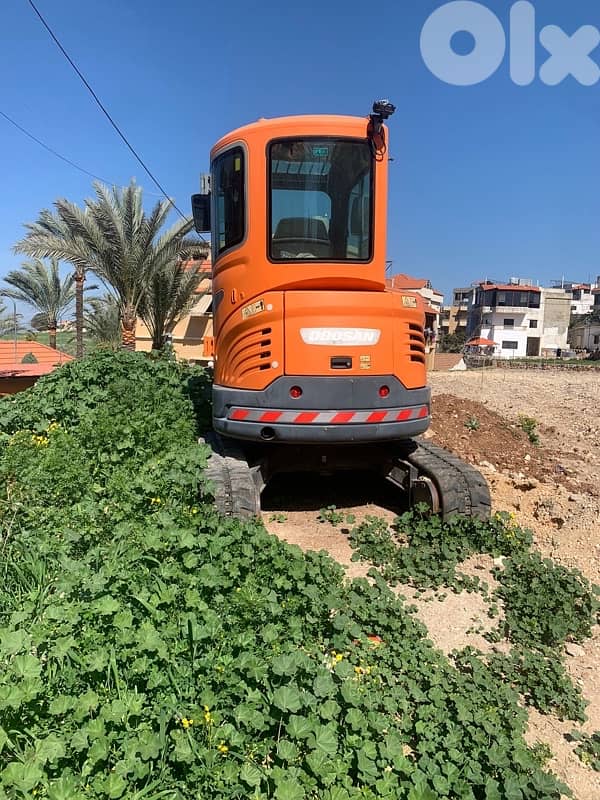 Doosan model 2562 Mustalka  2017 2