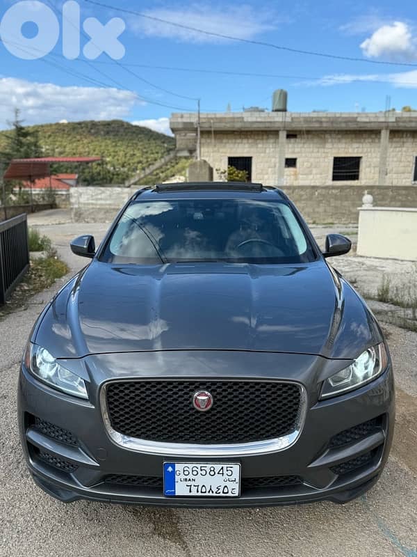 Jaguar F-Pace 2017 ! Premium ! Minor Accident ! V6 ! Ajnabeh ! 0