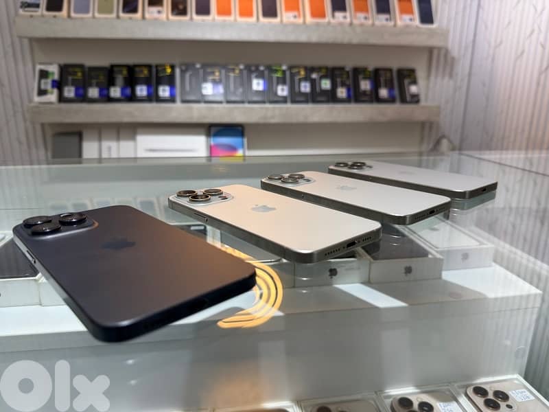 iPhone 15 Pro Max  Very Clean: - 256Gb 849$ - 512Gb 940$ 3