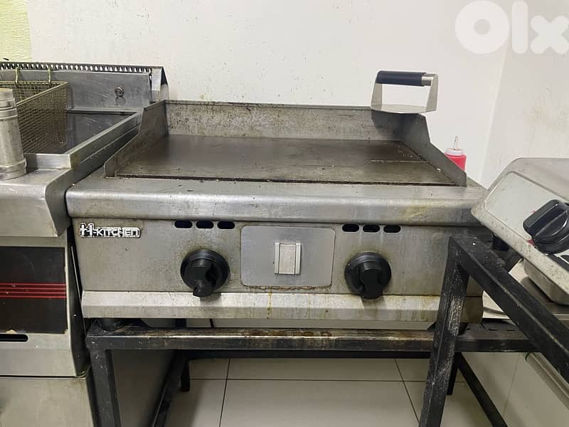 fully equiped restaurant for sale ( with all the decoration ) 6