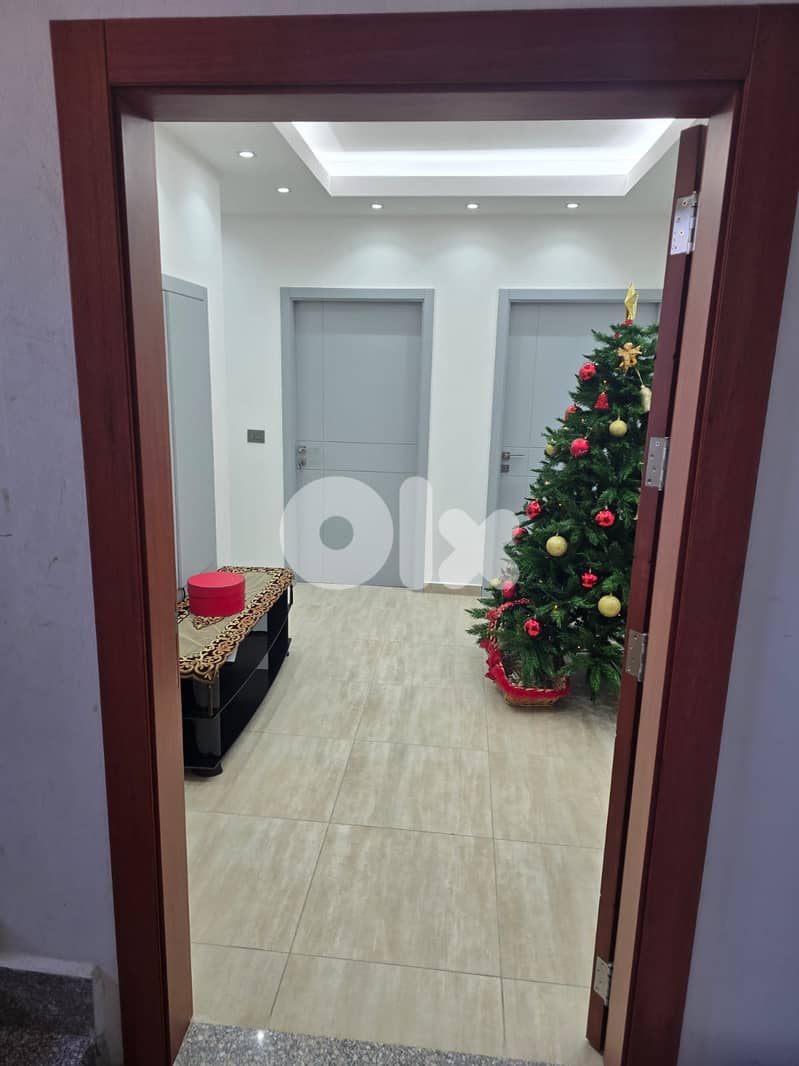 للبيع منطقة البقاع ابلح غربي أرض مساحة 2,721 ومبنى 4 طوابق مساحة 1,868 6