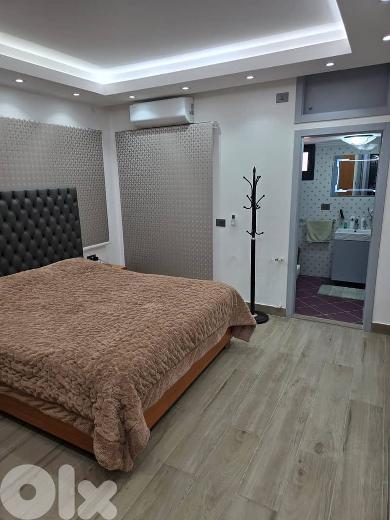 للبيع منطقة البقاع ابلح غربي أرض مساحة 2,721 ومبنى 4 طوابق مساحة 1,868 13