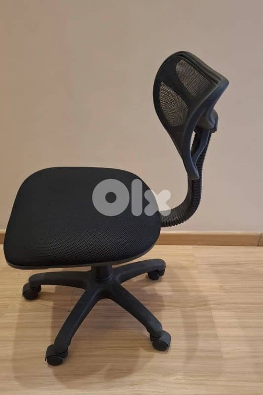 L-shaped desk with side extension, matching front table , black chair 5