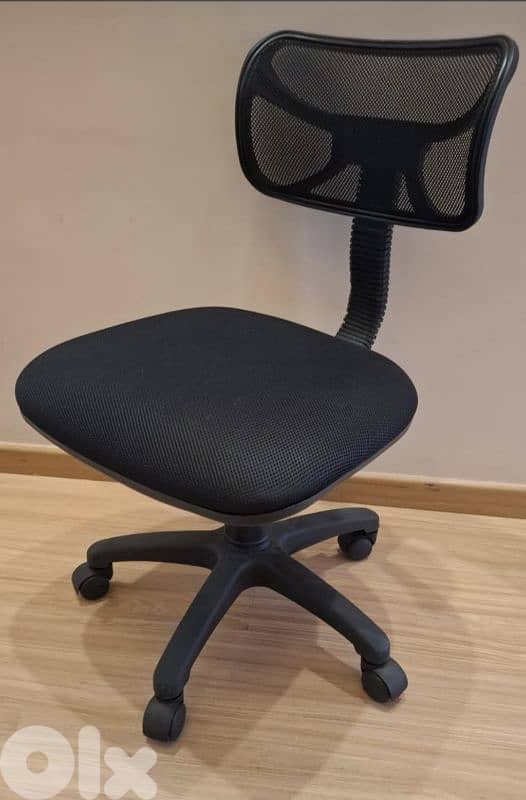 L-shaped desk with side extension, matching front table , black chair 6