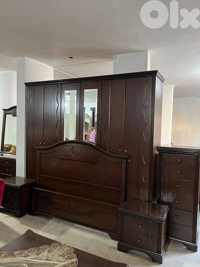 اوضة نوم شغل توصاية خشب زان ولاتي ملبسة قشر