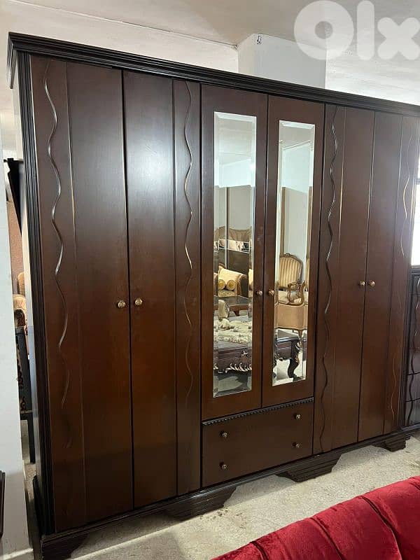 اوضة نوم شغل توصاية خشب زان ولاتي ملبسة قشر 2