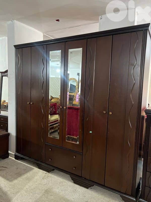 اوضة نوم شغل توصاية خشب زان ولاتي ملبسة قشر 3