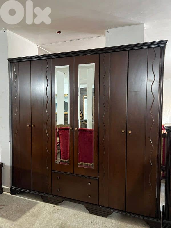 اوضة نوم شغل توصاية خشب زان ولاتي ملبسة قشر 11