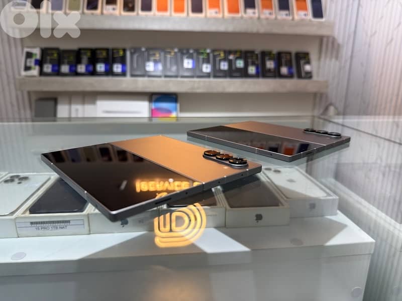 Samsung Z fold 6 256Gb  Very Clean Condition: - Mint Condition 2