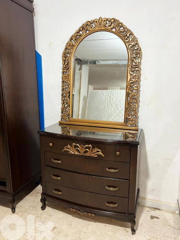 اوضة نوم خشب زان ولاتي كلا ملبسة قشر سحاب 2