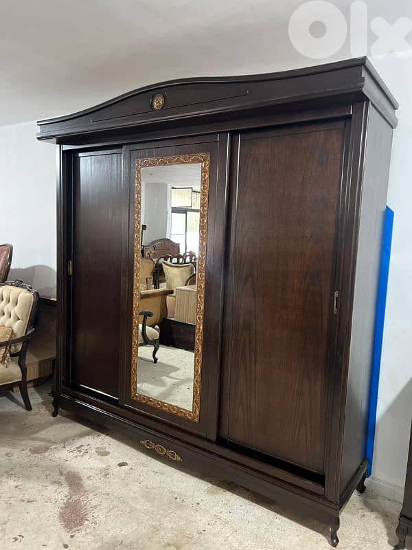 اوضة نوم خشب زان ولاتي كلا ملبسة قشر سحاب 3