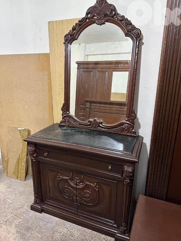 اوضة نوم خشب زان ولاتي كلا ملبسة قشرة زان خزانة 3 امتار 4