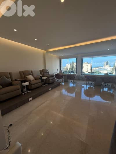 Manicure & Pedicure Spots for Rent in Beauty Salon Achrafieh