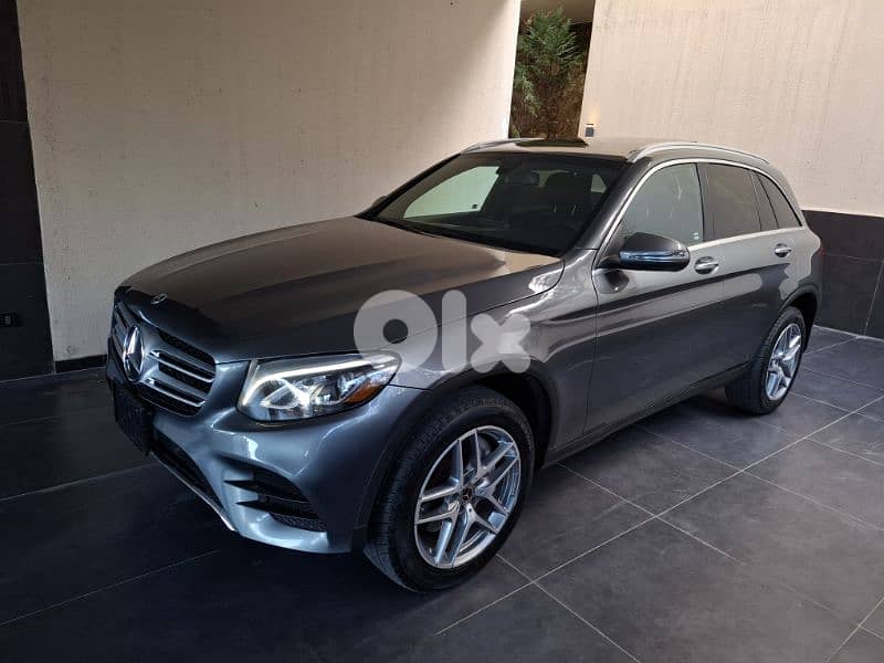 Mercedes-Benz GLC 300 2018 CleanCarfax!!! 0