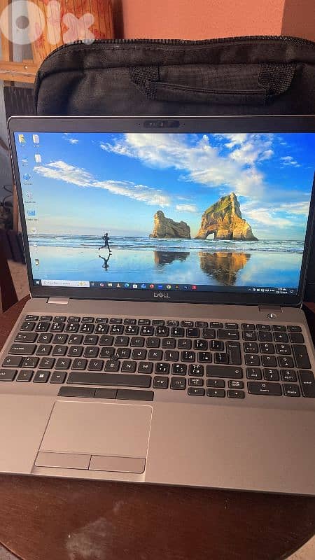Dell Latitude 5511 0