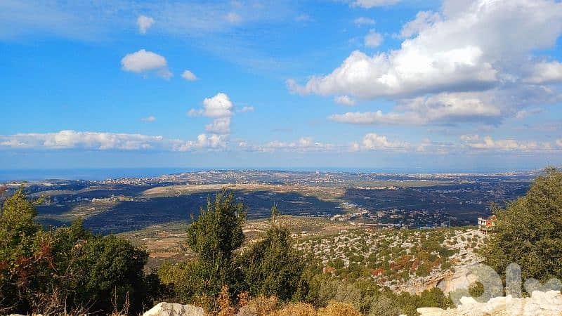 lands for sale in Deyrbella أرض للبيع في ديربللا 4