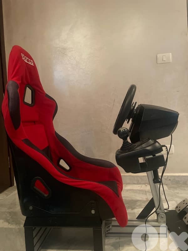 PXN V9 Steering Wheel + SPARCO Racing Seat 0