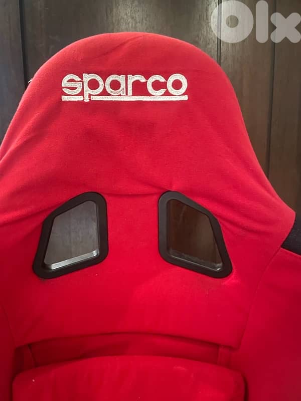 PXN V9 Steering Wheel + SPARCO Racing Seat 1