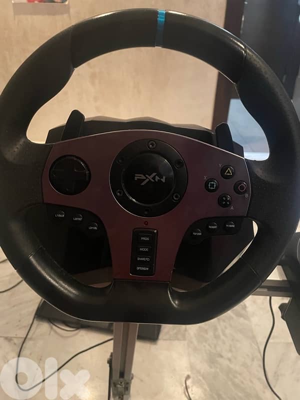 PXN V9 Steering Wheel + SPARCO Racing Seat 2