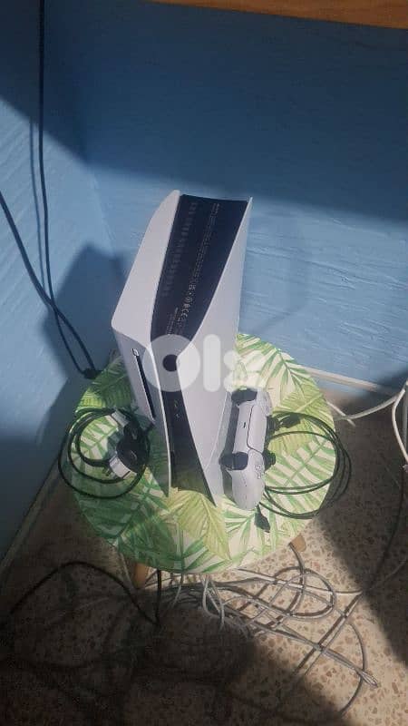 playstation 5 slim 1 tb like new 1