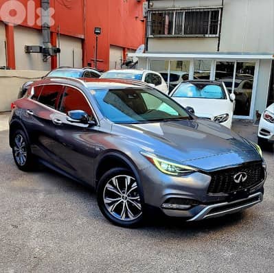 INFINITI QX30 2018 AWD 2.0T LUXURY BLACK EDITION FULL 84000 miles