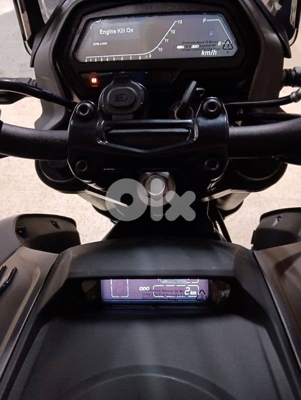 Bajaj Dominar 400cc 0klm abs injection full led dealer warranty 9