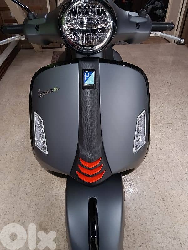 Vespa gts super sport 300cc 0klm 2
