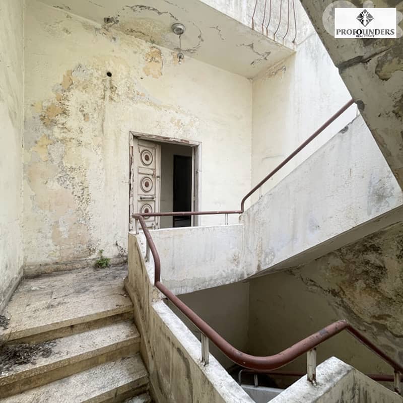 Building for rent in Achrafieh شقة للايجار في الاشرفية 1