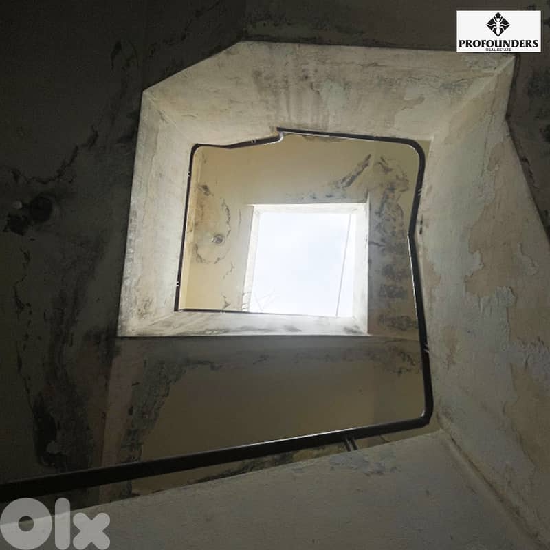 Building for rent in Achrafieh شقة للايجار في الاشرفية 4