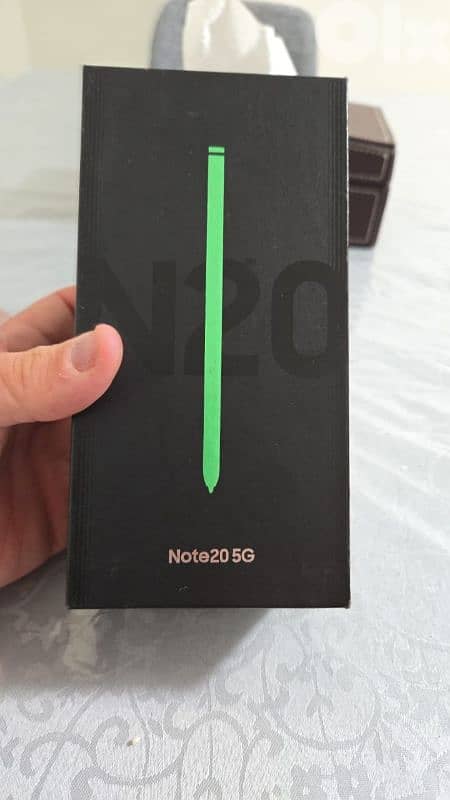 note 20 5g green 1