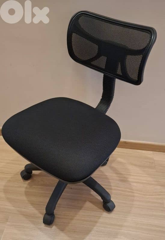 -New L-shaped desk with side extension+ front table+ office chair 6